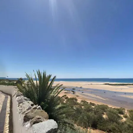 Сasa de vacaciones Manta Rota Holiday Home